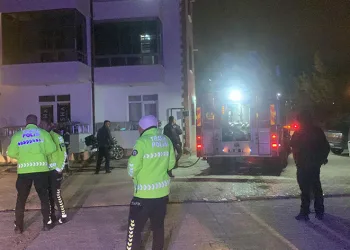 Apart dairede yangın çıktı