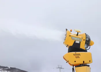 Yıldız Dağı’nda yapay karlama çalışması başladı