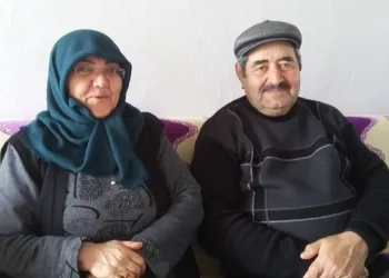 Eşinin acısına dayanamayıp kendini vurdu