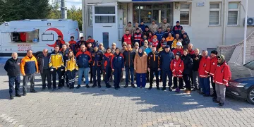 Dağda kaybolan avcı jandarma ekipleri tarafından bulundu