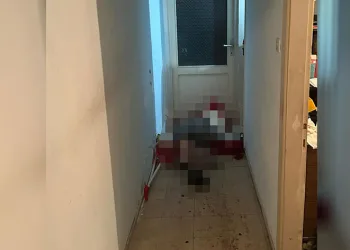 Yaşlı adam evinde ölü bulundu