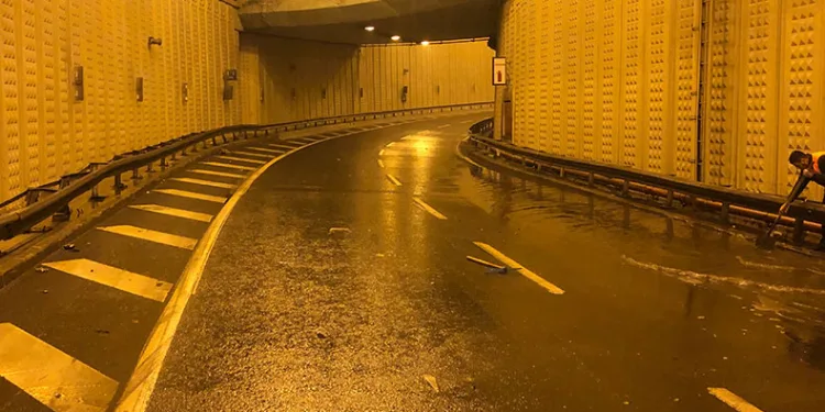 Kağıthane’de Çağlayan Alt Geçidi’ni su bastı