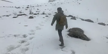 Erzincan’ın yüksek kesimlerine kar yağdı