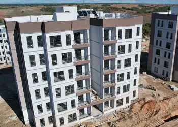 Deprem konutlarının sonuna gelindi