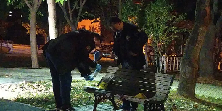 Kardeşlerin alacak-verecek kavgasında kan aktı