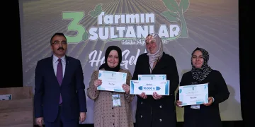 Toprağın maharetli elleri bilgilerini yarıştırdı