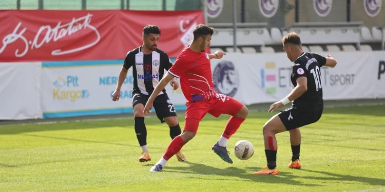 Ziraat Türkiye Kupası: Ankara Keçiörengücü: 4 – Burhaniye Belediyespor: 2