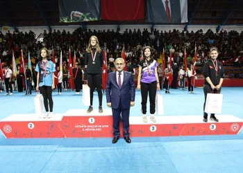 13 sporcu Ankara’da Kütahya’yı temsil edecek