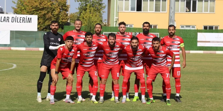 Döşemealtı futbol takımı Muğla deplasmanına hazırlanıyor