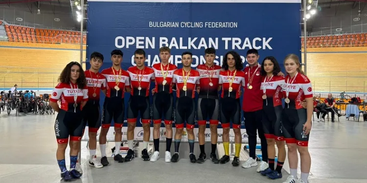 Millilerden, Balkan Açık Pist Bisikleti Şampiyonası’na 20 madalya ile rekor