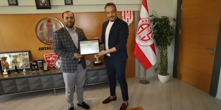 MÜSİAD Antalya’da Antalyaspor’a destek