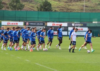 Trabzonspor, Fenerbahçe maçı hazırlıklarını sürdürdü