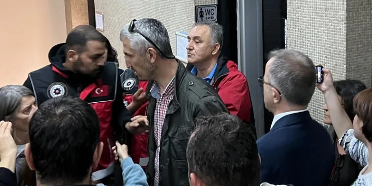 Gazeteci Tolga Şardan’a tahliye
