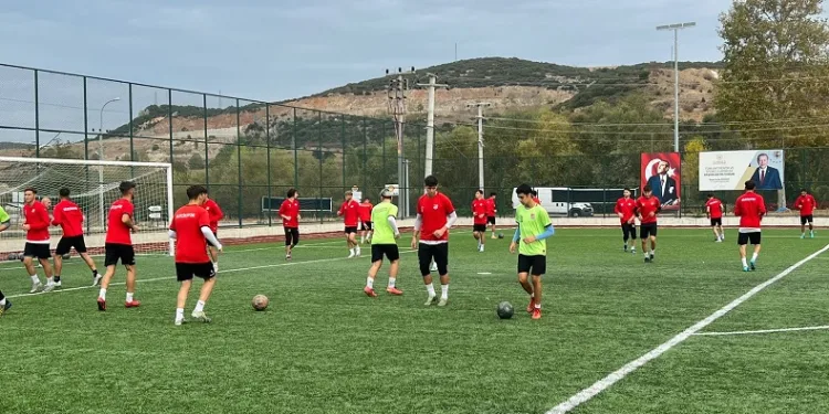 1969 Bilecik Spor hafta sonu oynayacağı zorlu maçın hazırlıklarına devam ediyor