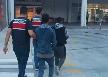 İzmir’de 4 DEAŞ şüphelisi gözaltına alındı