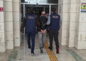 Firari FETÖ üyesi yakalanarak cezaevine gönderildi