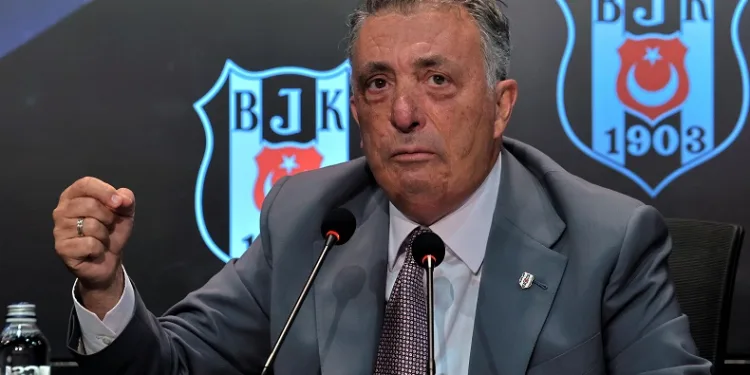 Ahmet Nur Çebi: “Önümüzdeki hafta sonuna kadar başkanlık için kararımı açıklayacağım”