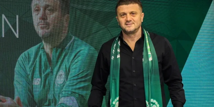 Konyaspor, Hakan Keleş ile resmi sözleşmeyi imzaladı
