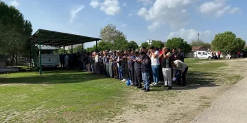 Bursa’da cinnet kurbanı anne ve oğulları toprağa verildi