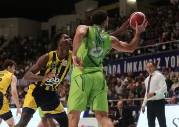 Türkiye Sigorta Basketbol Süper Ligi: Tofaş: 86 – Fenerbahçe: 95