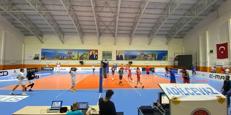 AXA Sigorta Efeler Ligi: TÜRŞAD: 3 – Develi Belediyespor: 1