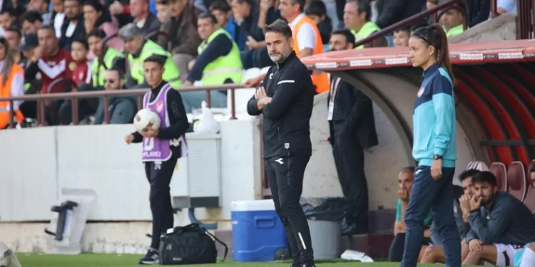 Elazığspor, Bülent Yenihayat’la hayata döndü