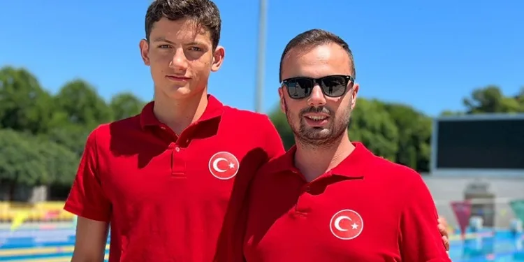 Antalyasporlu Emre Sarp, Katar yolcusu