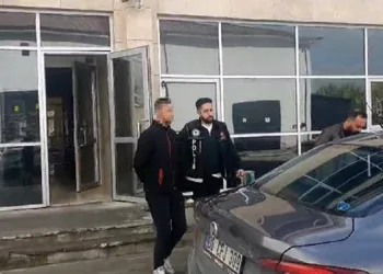 Kütahya’da tutuklanan uyuşturucu satıcısının suç dosyası kabarık çıktı