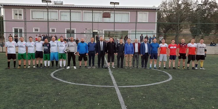 Bursa’da Kaymakamlık Futbol Turnuvası maçları başladı