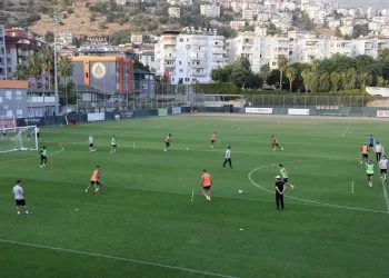 Alanyaspor, Gaziantep FK maçı hazırlıklarına başladı