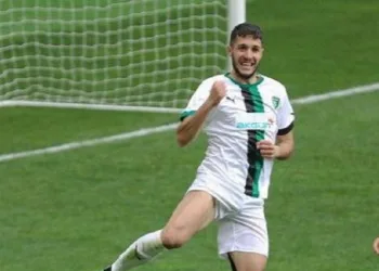 Efeler 09 SFK’lu futbolcu Furkan Tuşik 6 ay sonra sahalara geri döndü