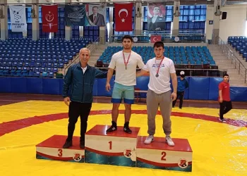 Sökeli güreşçi, Aydın İl birincisi oldu