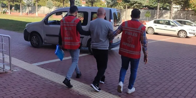 Isparta’da bir iş yerini 33 bin 122 TL dolandıran şahıs yakalandı