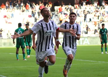 Altay’ın golcülerinin yaş ortalaması 40.5