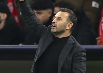 Okan Buruk’tan, Galatasaray taraftarına teşekkür