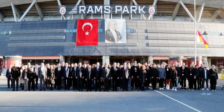 Galatasaray, Mustafa Kemal Atatürk’ün vefatının yıl dönümünde anma töreni düzenledi