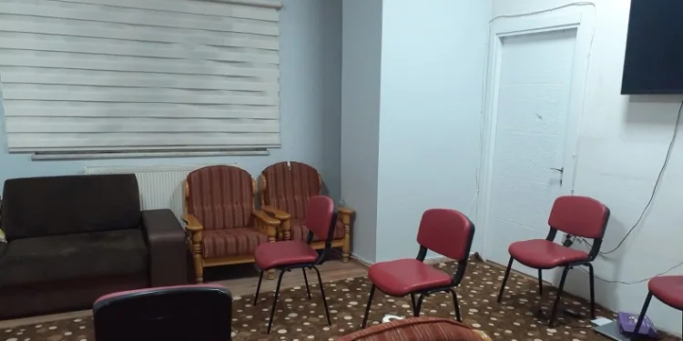Yönetici kulüp binasında antrenörü darp etti