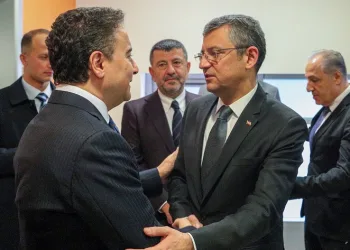 CHP Genel Başkanı Özel’den DEVA lideri Babacan’a ziyaret