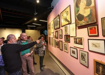 Tomris Uyar’ın dünyası bu sergide