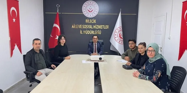 İşe başlayacak gençlere seminer düzenlendi