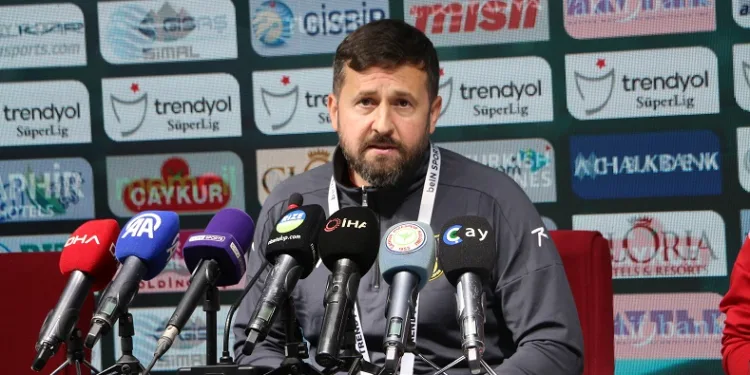 İstanbulspor Teknik Sorumlusu Vural Önen: “Rize’ye 3 puan için gelmiştik”