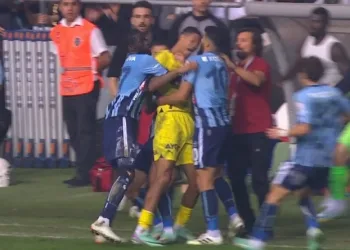 Fenerbahçe’den Adana Demirspor maçı hakemlerine eleştiri