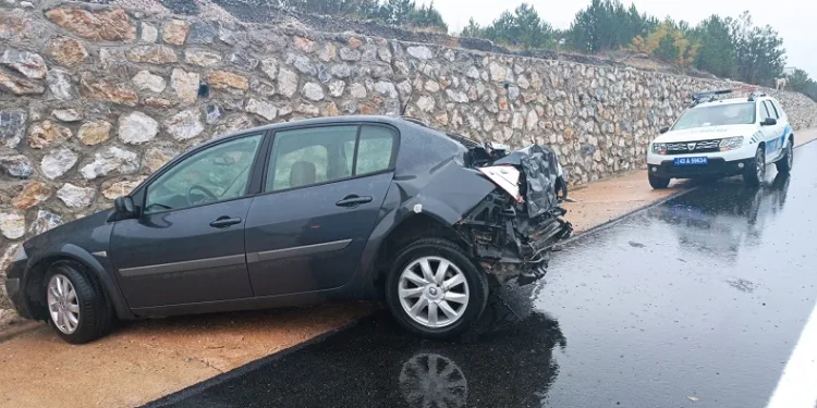 Tavşanlı’da trafik kazası, 5 yaralı