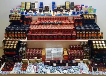 Çorum’da kaçak alkollü içki ve sigara operasyonu