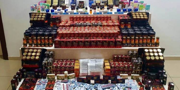 Çorum’da kaçak alkollü içki ve sigara operasyonu