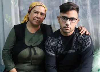 17 yaşındaki genç tedavi edilmezse dünyası kararacak