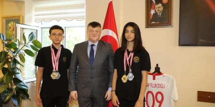 Aydınlı milli sporcuya, Gençlik Spor’dan destek mesajı