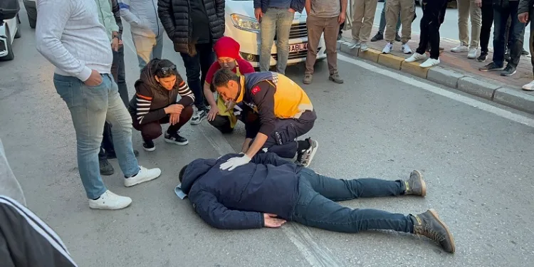 Motosikletle yayaya çarptı: 2 yaralı