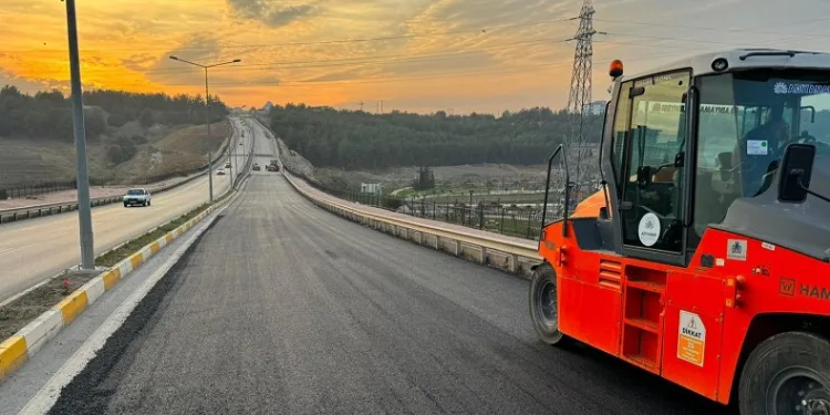 Adıyaman’da asfalt çalışmaları aralıksız devam ediyor
