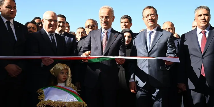 Bakan Uraloğlu: “Kalkınma Yolu Projesi ciddi kolaylıklar sağlayacaktır”
